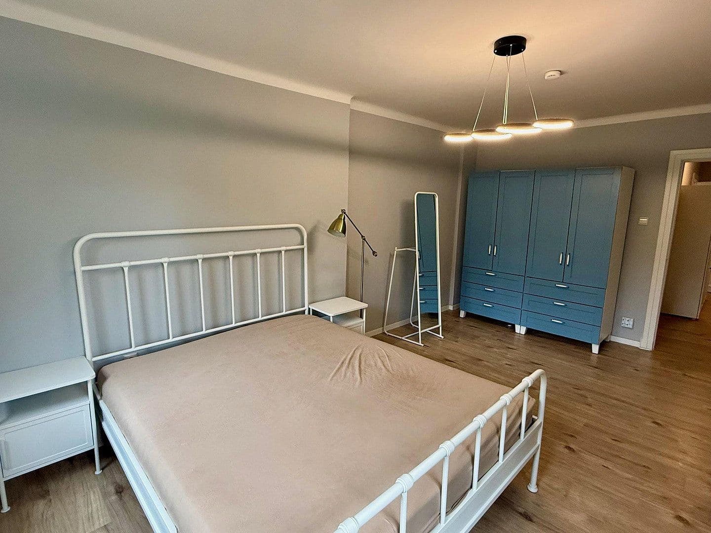 Pronájem bytu 4+1 80 m², Hamburg, Hamburg Pronájem bytu 4+1 80 m², Hamburg, Hamburg