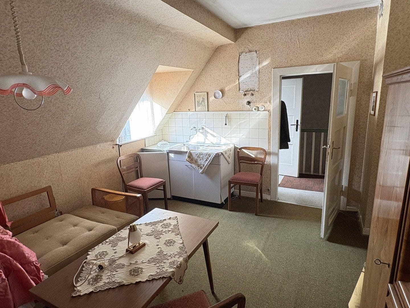 Prodej domu 131 m², pozemek 146 m², Mönchengladbach, Severní Porýní-Vestfálsko Prodej domu 131 m², pozemek 146 m², Mönchengladbach, Severní Porýní-Vestfálsko