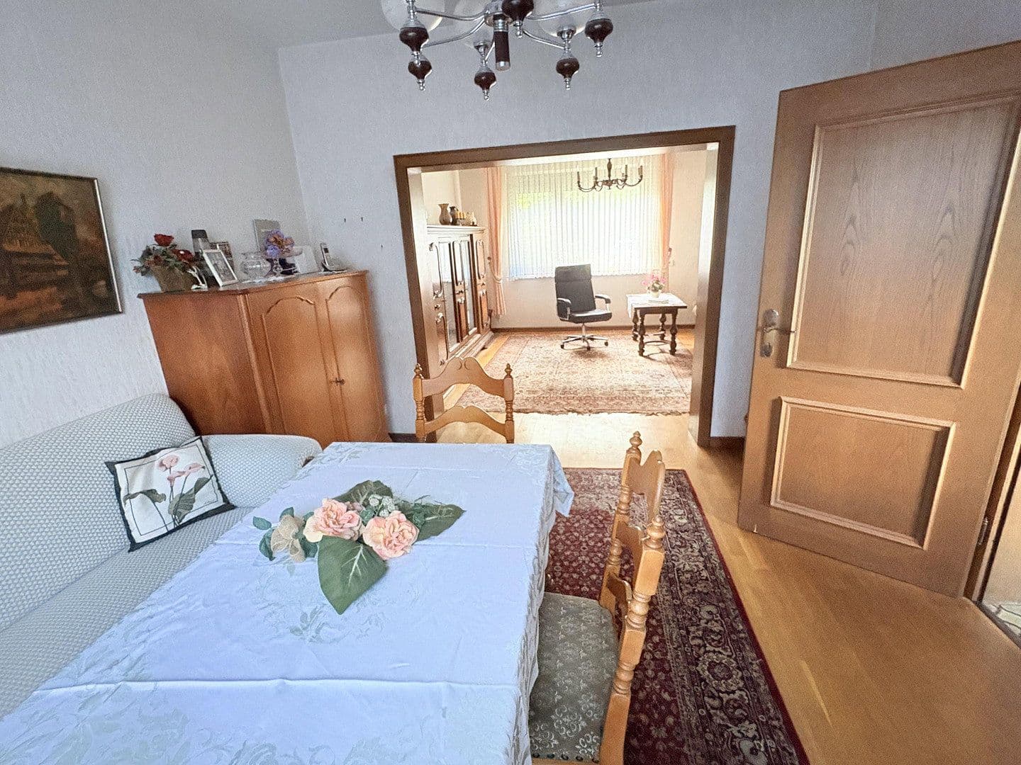 Prodej domu 131 m², pozemek 146 m², Mönchengladbach, Severní Porýní-Vestfálsko Prodej domu 131 m², pozemek 146 m², Mönchengladbach, Severní Porýní-Vestfálsko