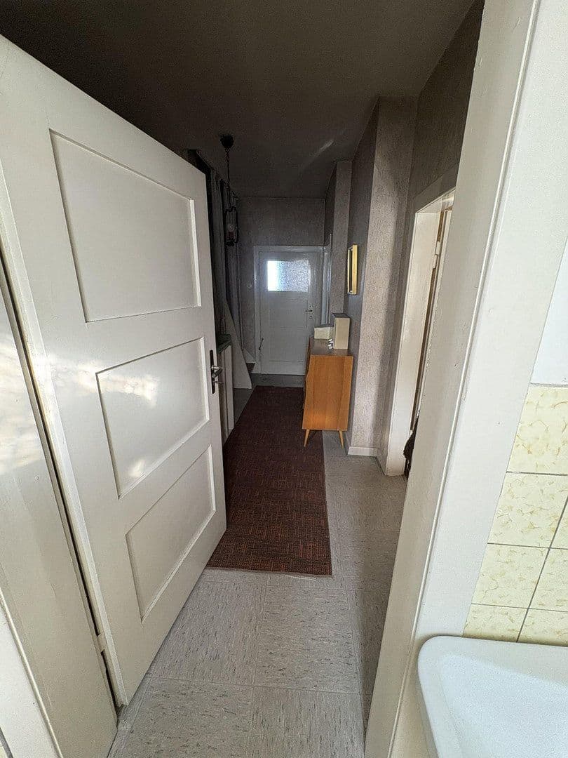 Prodej domu 131 m², pozemek 146 m², Mönchengladbach, Severní Porýní-Vestfálsko Prodej domu 131 m², pozemek 146 m², Mönchengladbach, Severní Porýní-Vestfálsko