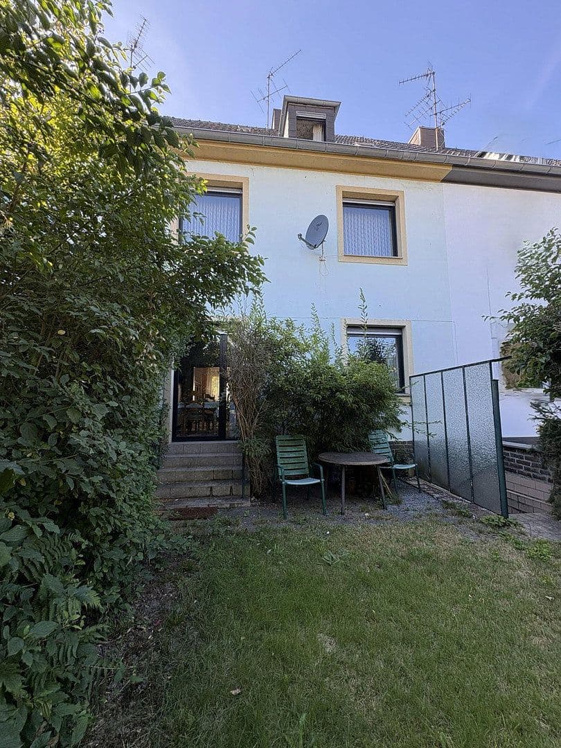 Prodej domu 131 m², pozemek 146 m², Mönchengladbach, Severní Porýní-Vestfálsko Prodej domu 131 m², pozemek 146 m², Mönchengladbach, Severní Porýní-Vestfálsko
