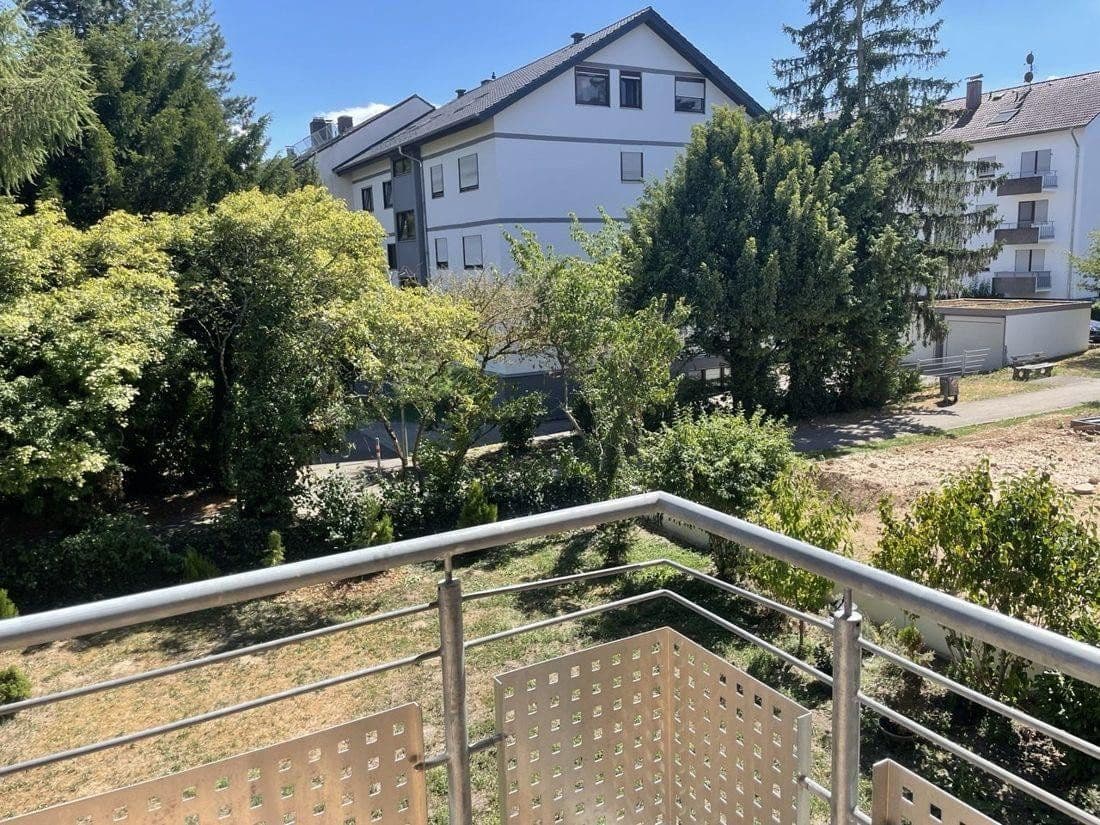 Pronájem bytu 3+1 78 m², Steinbügelstraße 23, Karlsruhe, Bádensko-Württembersko Pronájem bytu 3+1 78 m², Steinbügelstraße 23, Karlsruhe, Bádensko-Württembersko