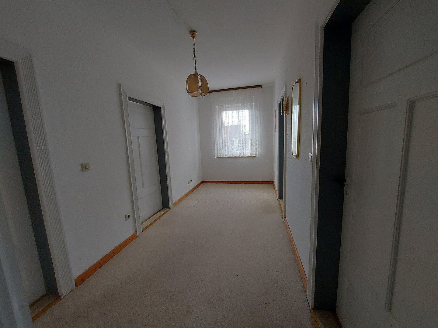Prodej domu 160 m², pozemek 371 m², Hohenhameln, Dolní Sasko Prodej domu 160 m², pozemek 371 m², Hohenhameln, Dolní Sasko