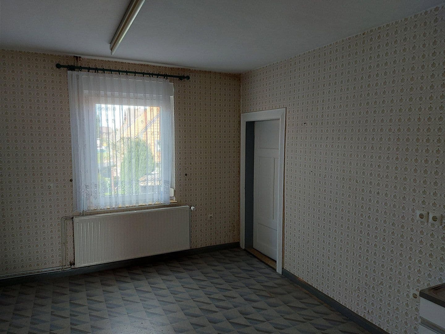 Prodej domu 160 m², pozemek 371 m², Hohenhameln, Dolní Sasko Prodej domu 160 m², pozemek 371 m², Hohenhameln, Dolní Sasko