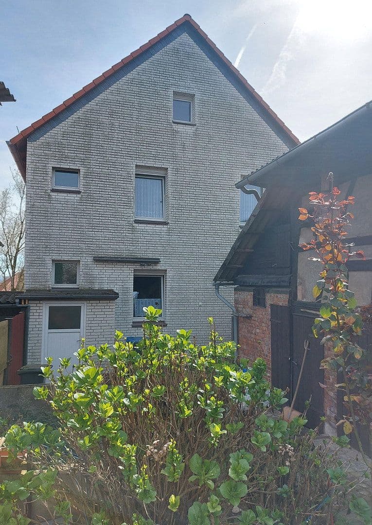 Prodej domu 160 m², pozemek 371 m², Hohenhameln, Dolní Sasko Prodej domu 160 m², pozemek 371 m², Hohenhameln, Dolní Sasko