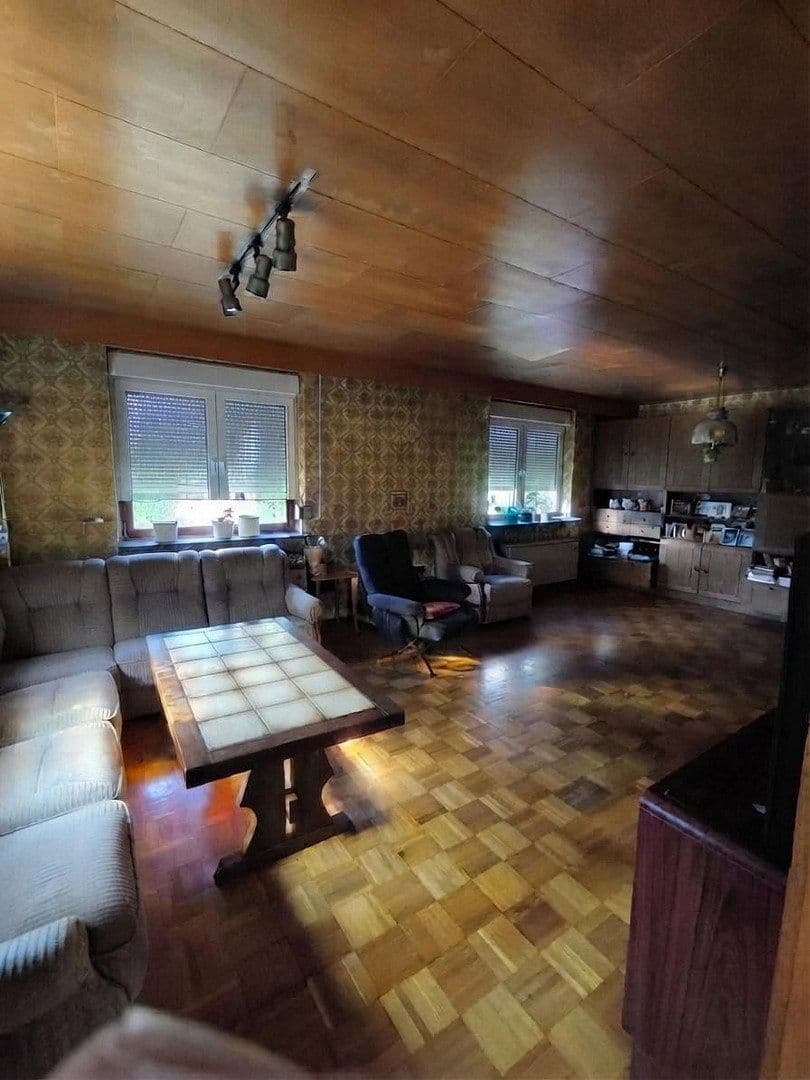 Prodej domu 141 m², pozemek 540 m², Horb am Neckar, Bádensko-Württembersko Prodej domu 141 m², pozemek 540 m², Horb am Neckar, Bádensko-Württembersko