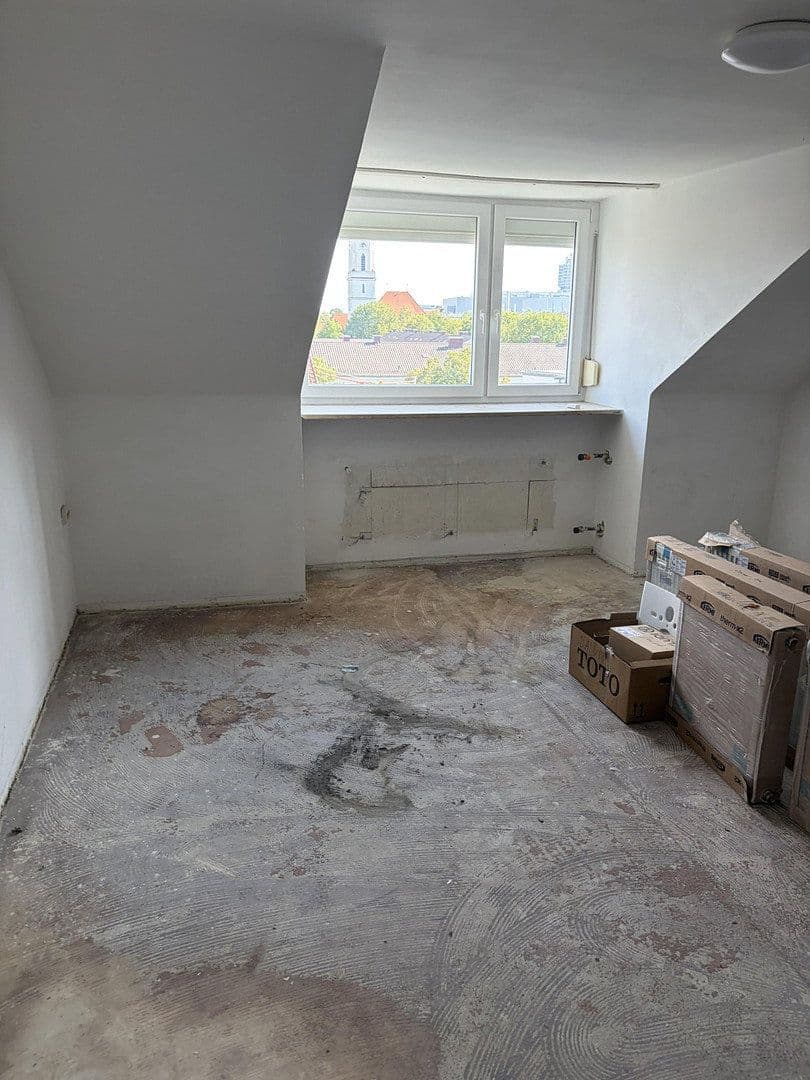 Pronájem bytu 2+1 66 m², Moosacherstraße 5, München, Bavorsko Pronájem bytu 2+1 66 m², Moosacherstraße 5, München, Bavorsko