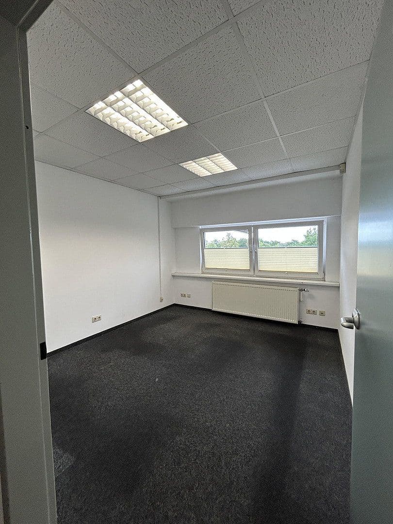 Pronájem kanceláře 1.000 m², Emscherstr. 14, Gelsenkirchen, Severní Porýní-Vestfálsko Pronájem kanceláře 1.000 m², Emscherstr. 14, Gelsenkirchen, Severní Porýní-Vestfálsko