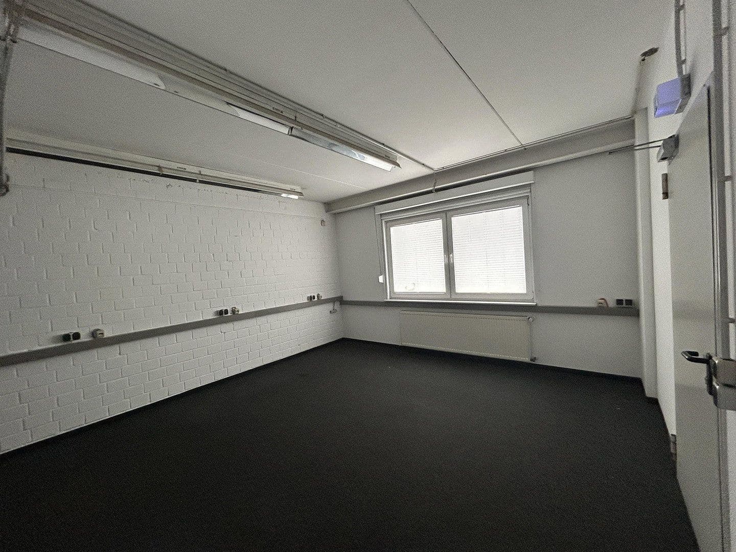 Pronájem kanceláře 1.000 m², Emscherstr. 14, Gelsenkirchen, Severní Porýní-Vestfálsko Pronájem kanceláře 1.000 m², Emscherstr. 14, Gelsenkirchen, Severní Porýní-Vestfálsko