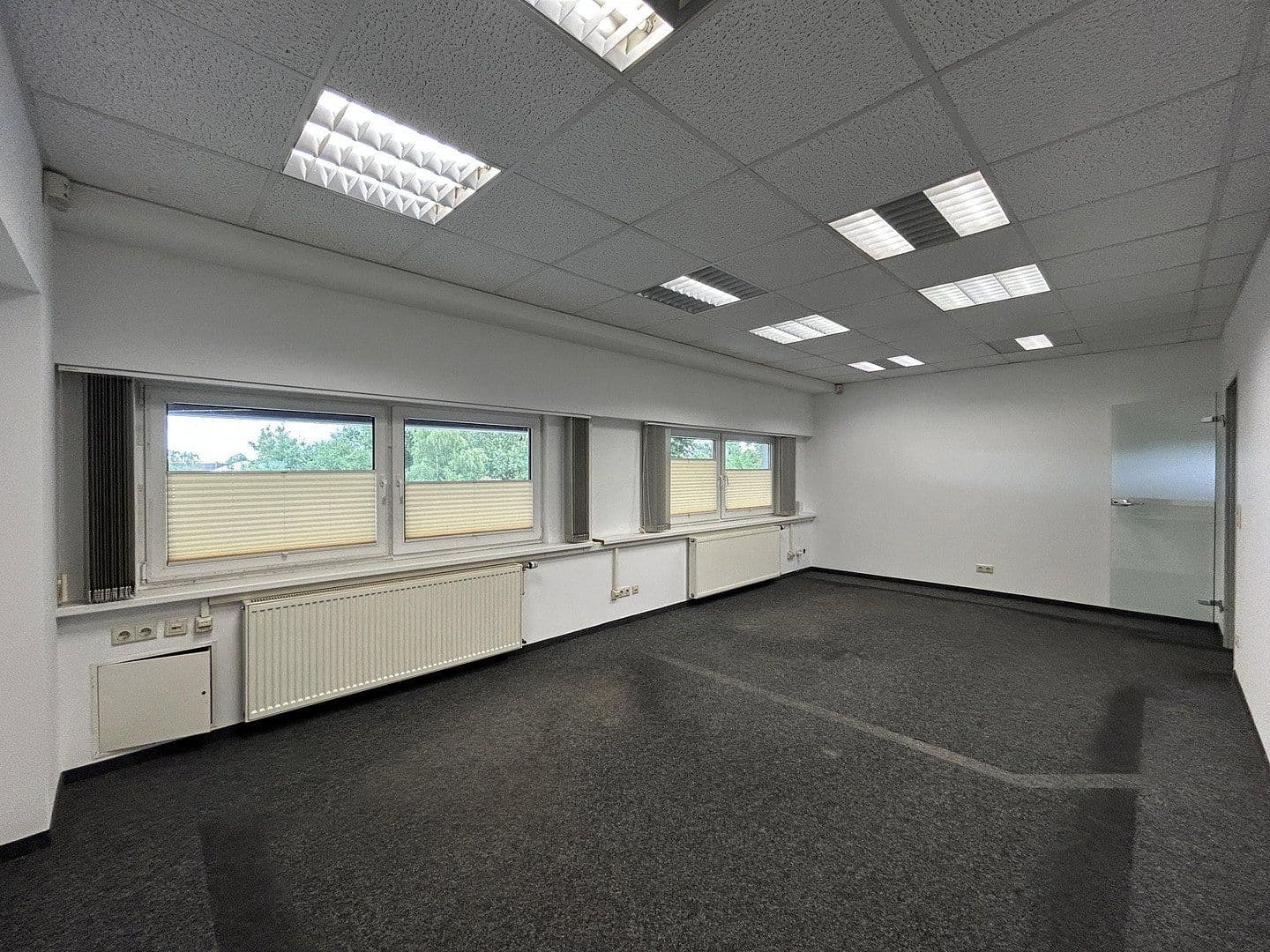 Pronájem kanceláře 1.000 m², Emscherstr. 14, Gelsenkirchen, Severní Porýní-Vestfálsko Pronájem kanceláře 1.000 m², Emscherstr. 14, Gelsenkirchen, Severní Porýní-Vestfálsko