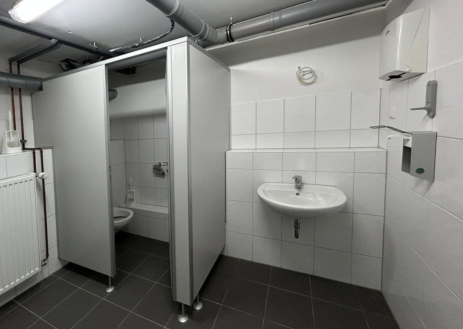 Pronájem kanceláře 1.000 m², Emscherstr. 14, Gelsenkirchen, Severní Porýní-Vestfálsko Pronájem kanceláře 1.000 m², Emscherstr. 14, Gelsenkirchen, Severní Porýní-Vestfálsko