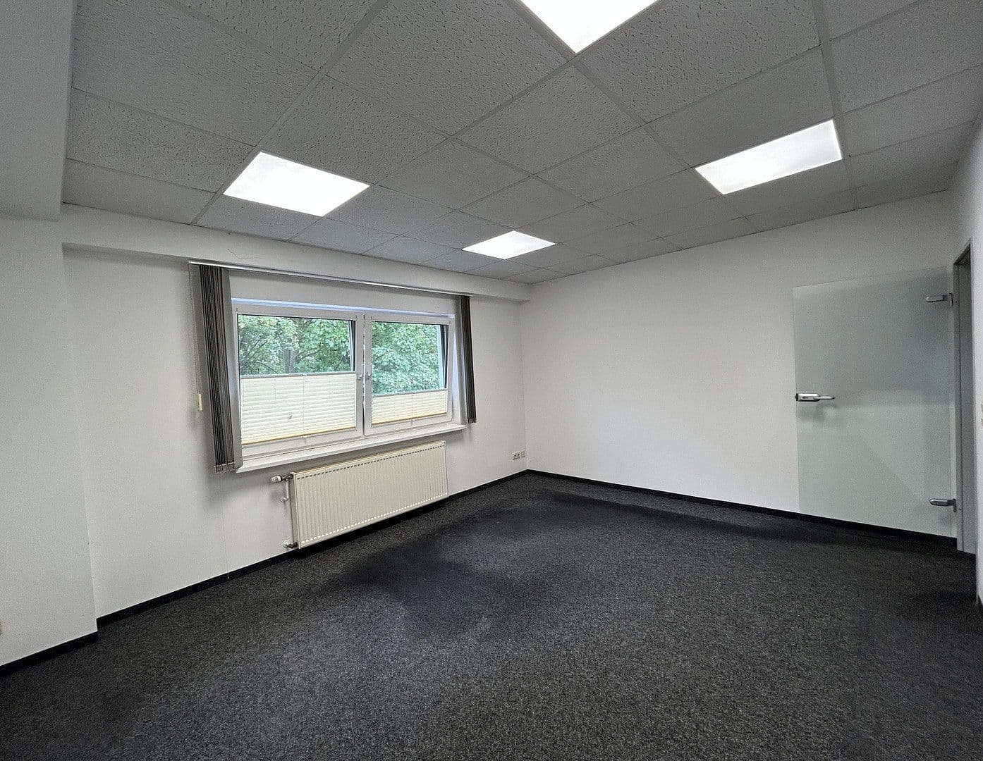 Pronájem kanceláře 1.000 m², Emscherstr. 14, Gelsenkirchen, Severní Porýní-Vestfálsko Pronájem kanceláře 1.000 m², Emscherstr. 14, Gelsenkirchen, Severní Porýní-Vestfálsko