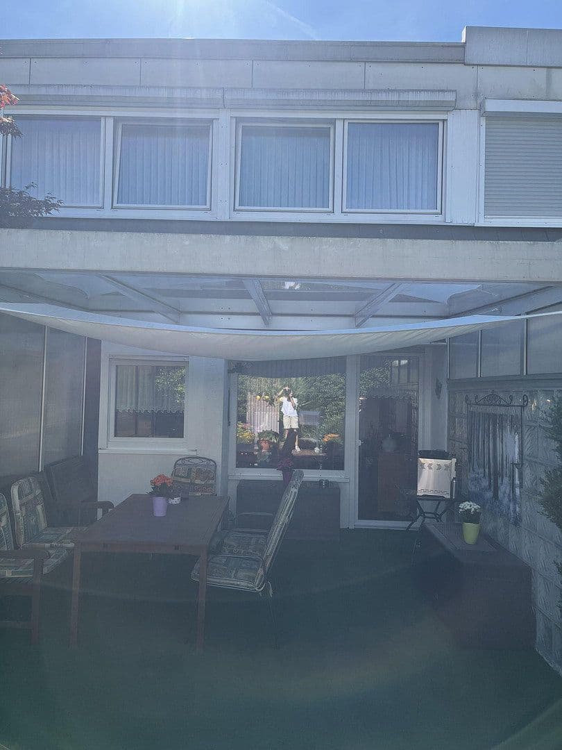Prodej domu 105 m², pozemek 143 m², Radevormwald, Severní Porýní-Vestfálsko Prodej domu 105 m², pozemek 143 m², Radevormwald, Severní Porýní-Vestfálsko