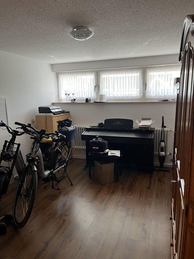 Prodej domu 105 m², pozemek 143 m², Radevormwald, Severní Porýní-Vestfálsko Prodej domu 105 m², pozemek 143 m², Radevormwald, Severní Porýní-Vestfálsko