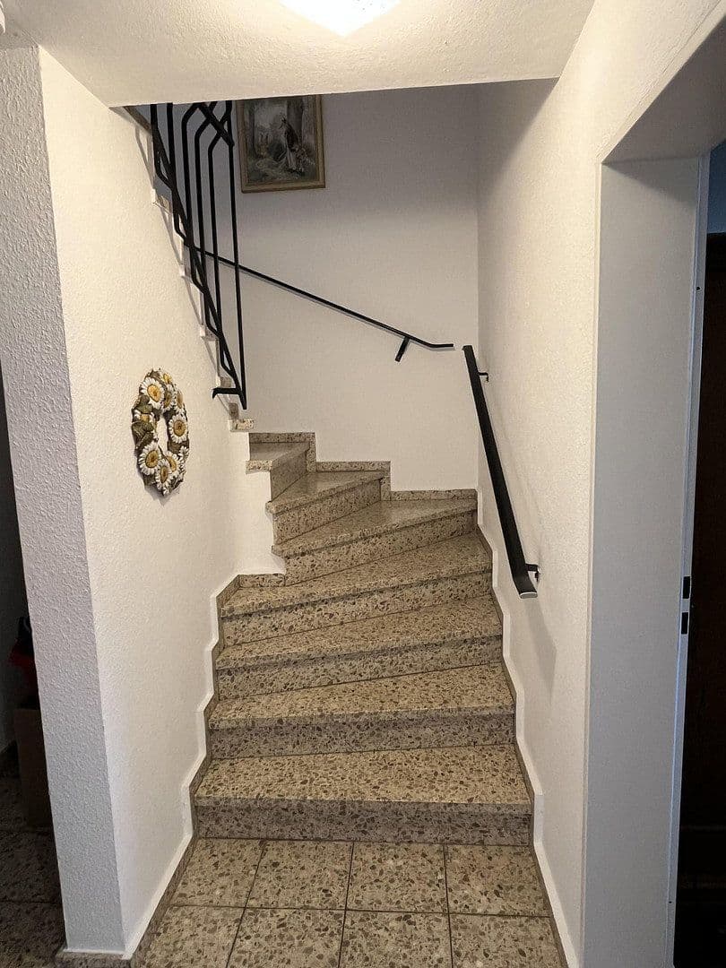 Prodej domu 105 m², pozemek 143 m², Radevormwald, Severní Porýní-Vestfálsko Prodej domu 105 m², pozemek 143 m², Radevormwald, Severní Porýní-Vestfálsko