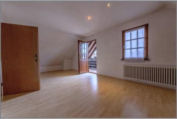 Prodej domu 168 m², pozemek 415 m², Kappelrodeck, Bádensko-Württembersko Prodej domu 168 m², pozemek 415 m², Kappelrodeck, Bádensko-Württembersko