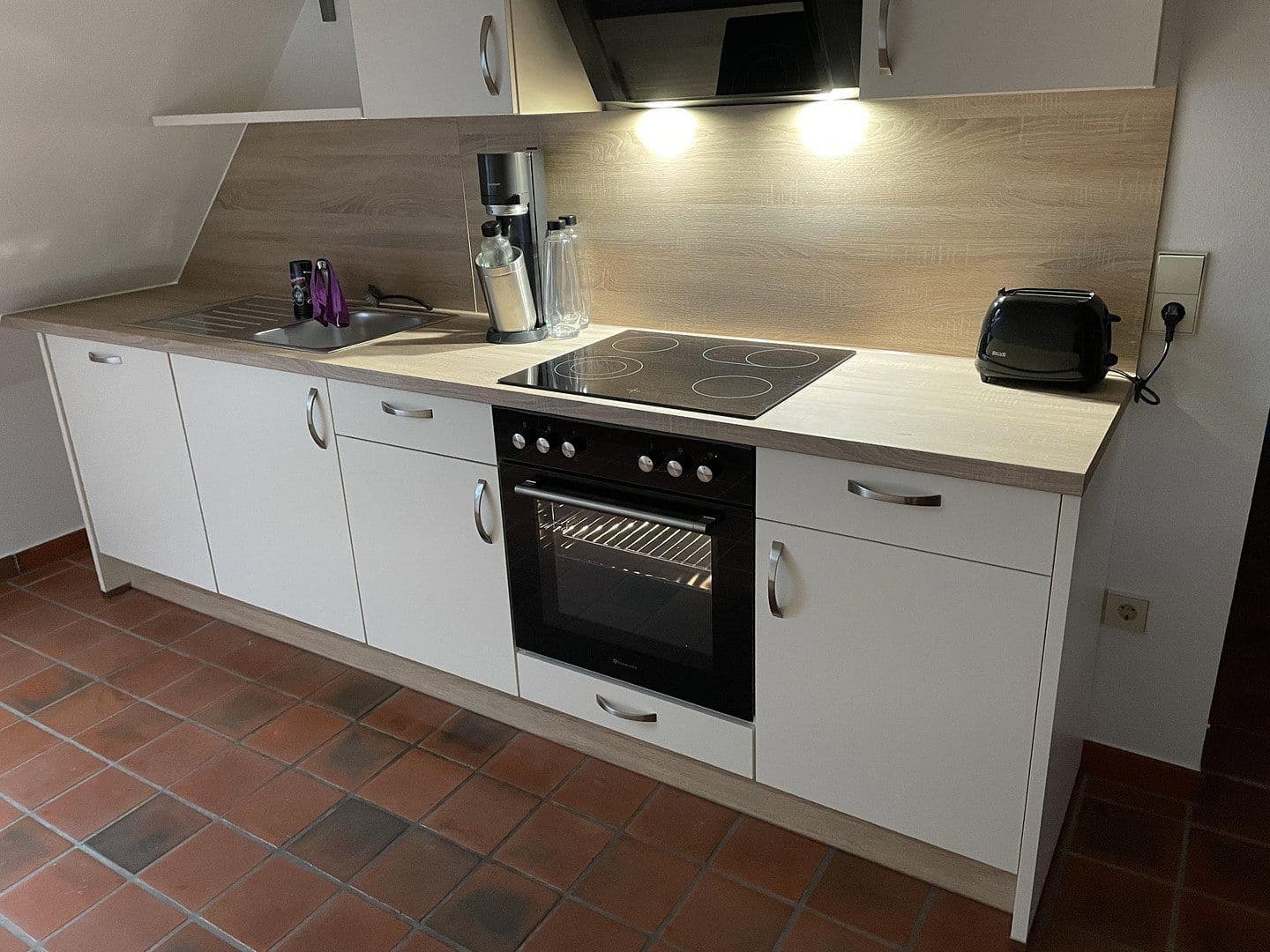 Prodej domu 168 m², pozemek 415 m², Kappelrodeck, Bádensko-Württembersko Prodej domu 168 m², pozemek 415 m², Kappelrodeck, Bádensko-Württembersko