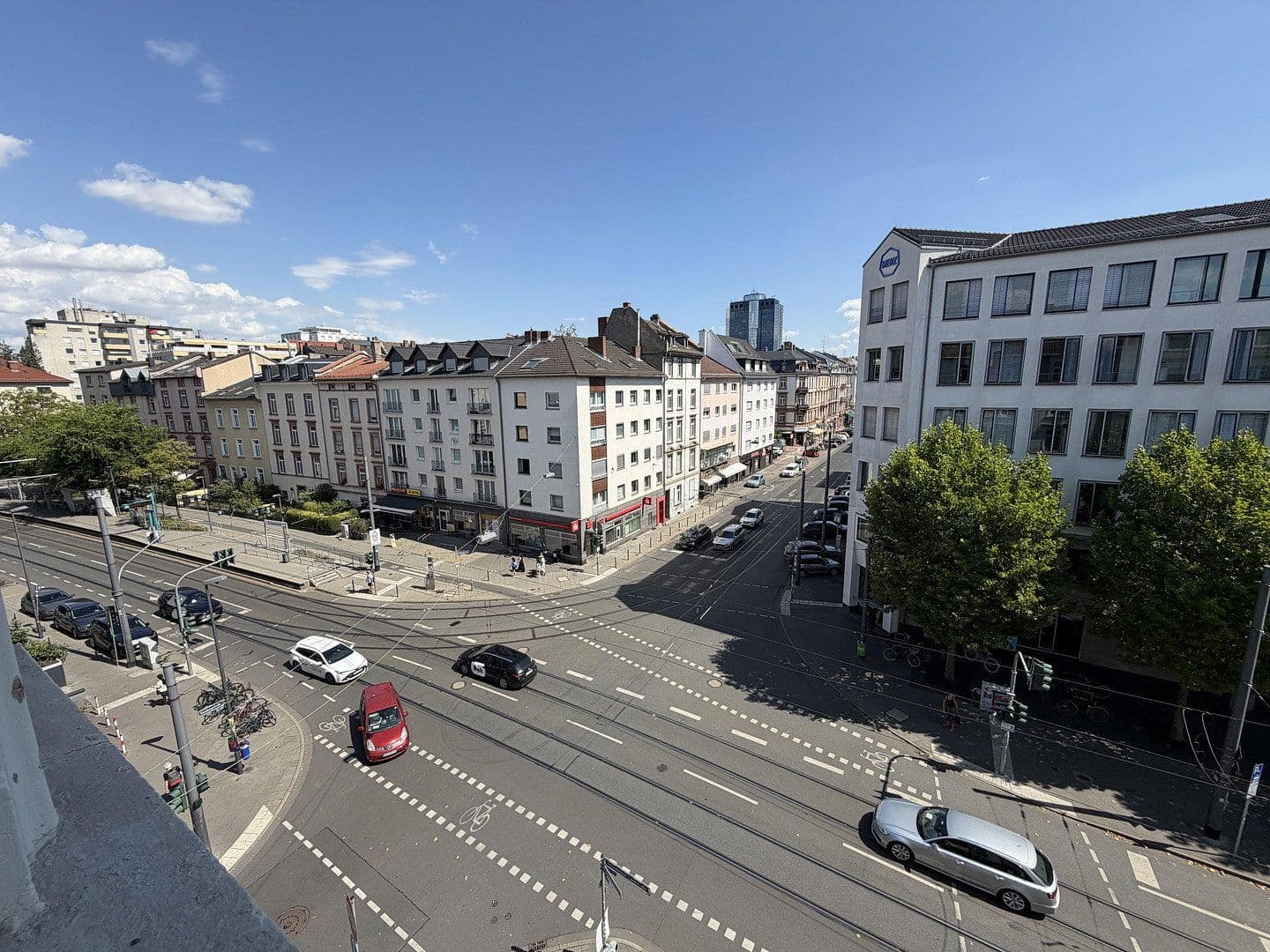 Pronájem bytu 3+1 98 m², Eckenheimer Landstraße 103, Frankfurt am Main, Hessen Pronájem bytu 3+1 98 m², Eckenheimer Landstraße 103, Frankfurt am Main, Hessen