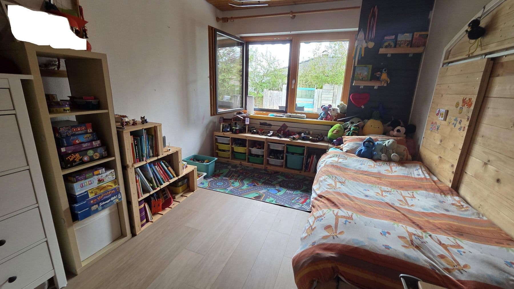 Pronájem bytu 6+1 156 m², Uehlfeld, Bavorsko Pronájem bytu 6+1 156 m², Uehlfeld, Bavorsko