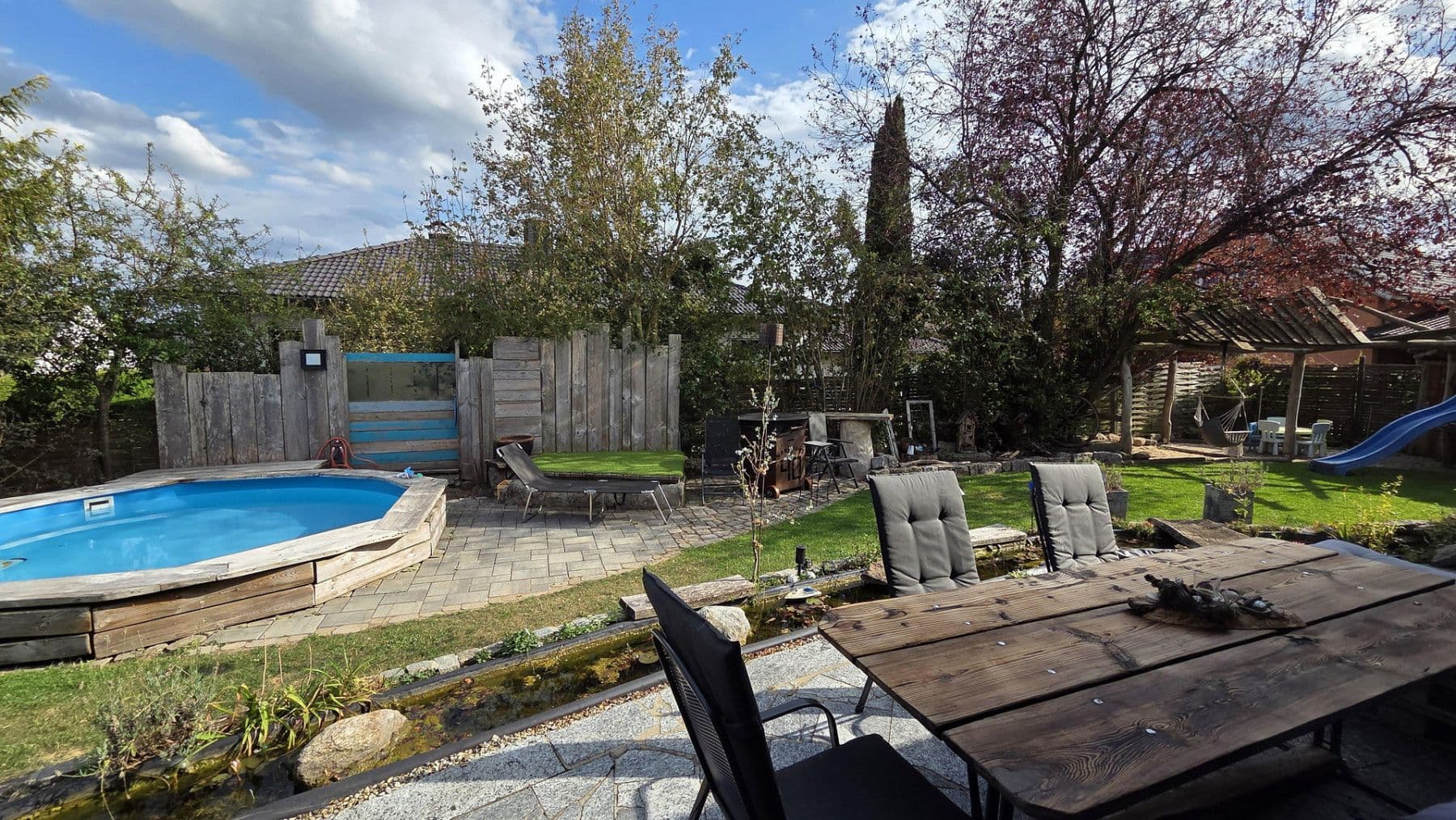 Pronájem bytu 6+1 156 m², Uehlfeld, Bavorsko Pronájem bytu 6+1 156 m², Uehlfeld, Bavorsko