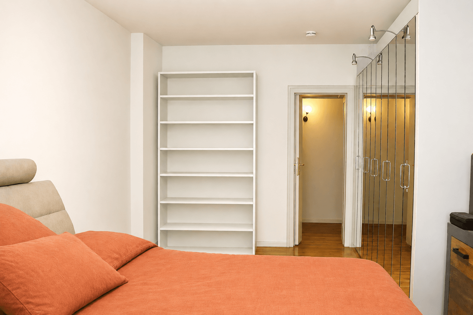 Prodej bytu 2+1 68 m², Friedrich-Franz-Str. 38, Berlin, Berlín Prodej bytu 2+1 68 m², Friedrich-Franz-Str. 38, Berlin, Berlín
