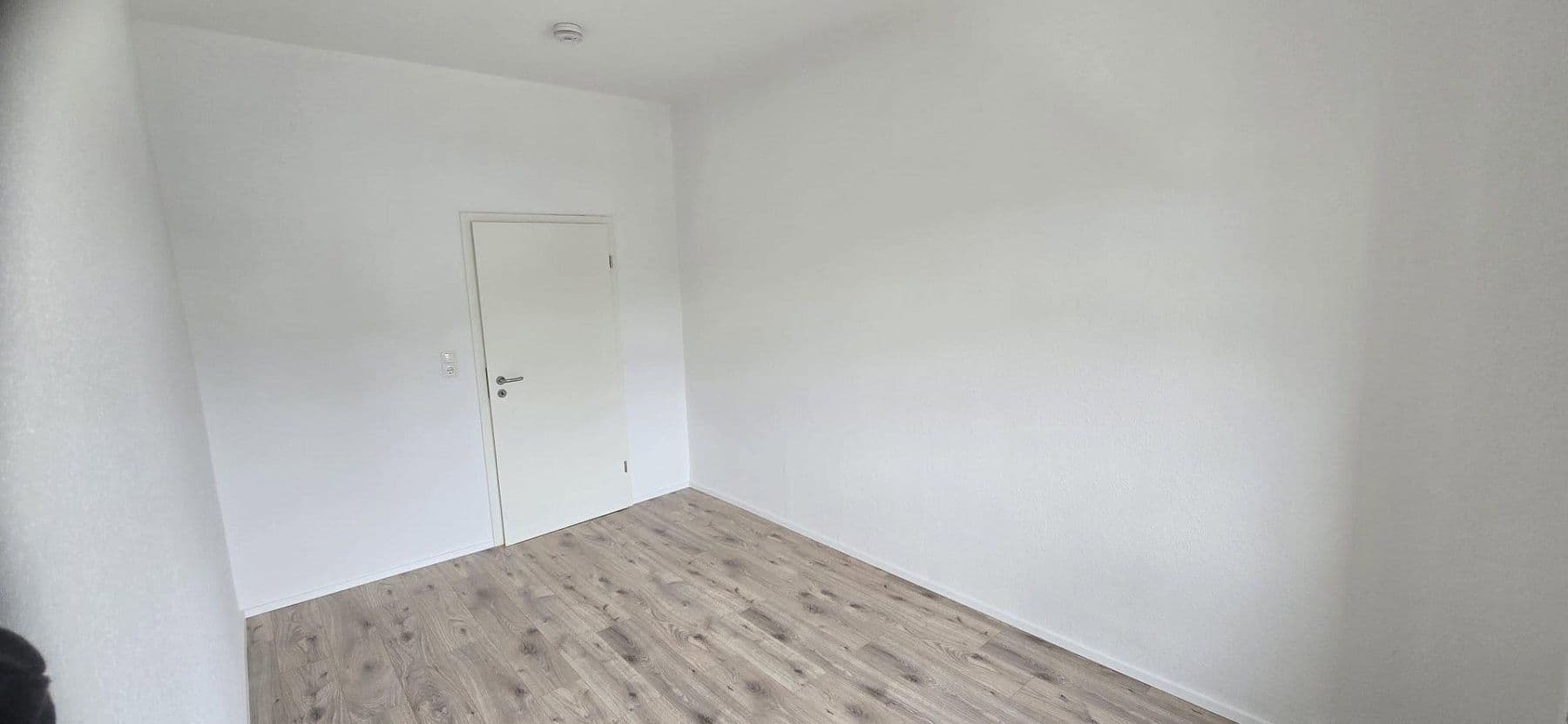 Pronájem bytu 2+1 51 m², Moritz-Löscher-Straße 22, Reichenbach, Sasko Pronájem bytu 2+1 51 m², Moritz-Löscher-Straße 22, Reichenbach, Sasko