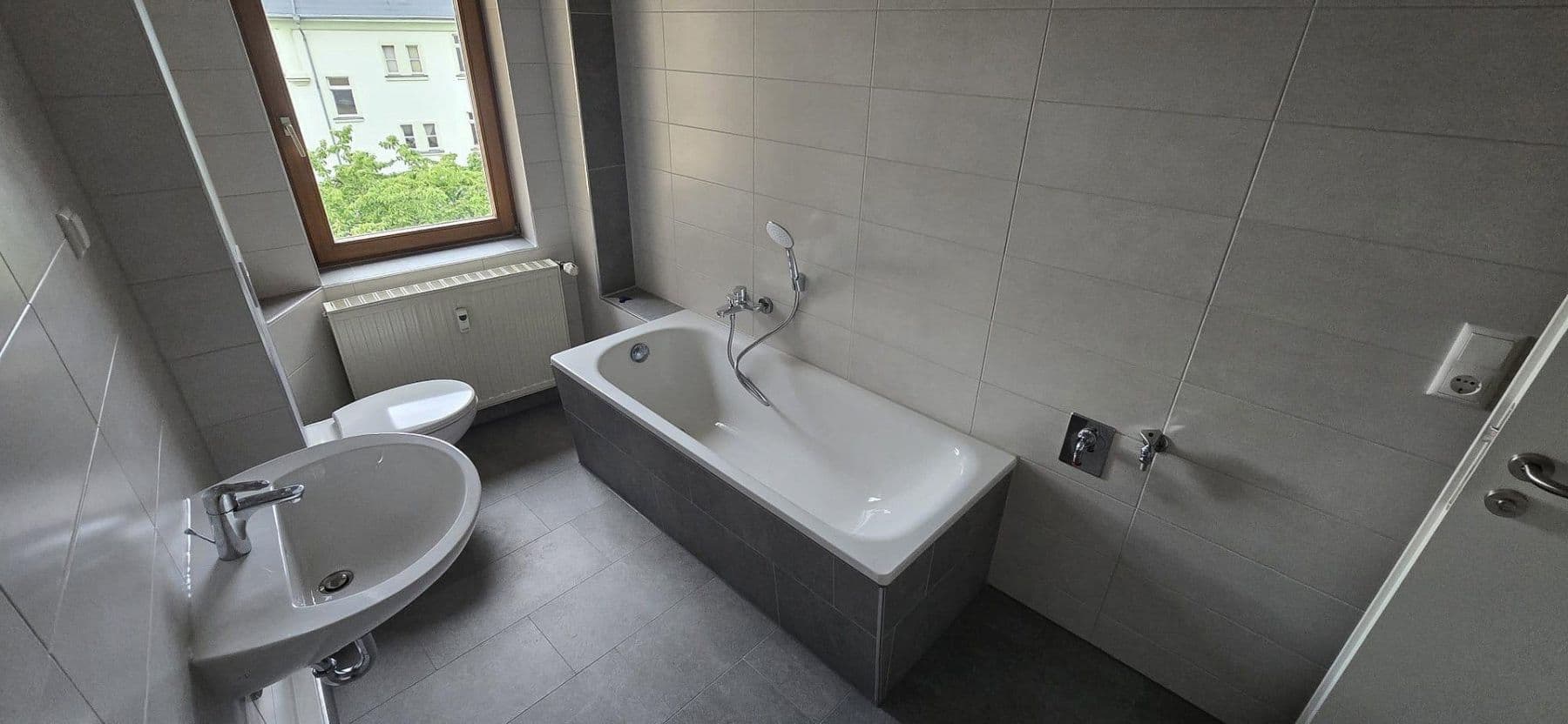 Pronájem bytu 2+1 51 m², Moritz-Löscher-Straße 22, Reichenbach, Sasko Pronájem bytu 2+1 51 m², Moritz-Löscher-Straße 22, Reichenbach, Sasko