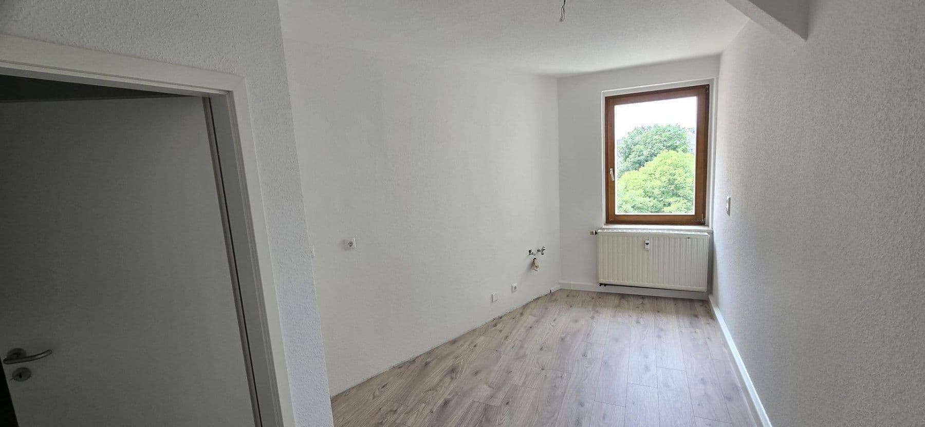Pronájem bytu 2+1 51 m², Moritz-Löscher-Straße 22, Reichenbach, Sasko Pronájem bytu 2+1 51 m², Moritz-Löscher-Straße 22, Reichenbach, Sasko