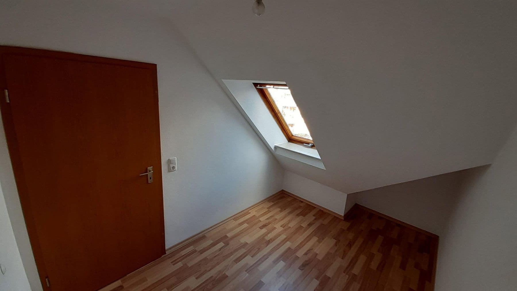 Prodej bytu 3+1 67 m², Aichach, Bavorsko Prodej bytu 3+1 67 m², Aichach, Bavorsko