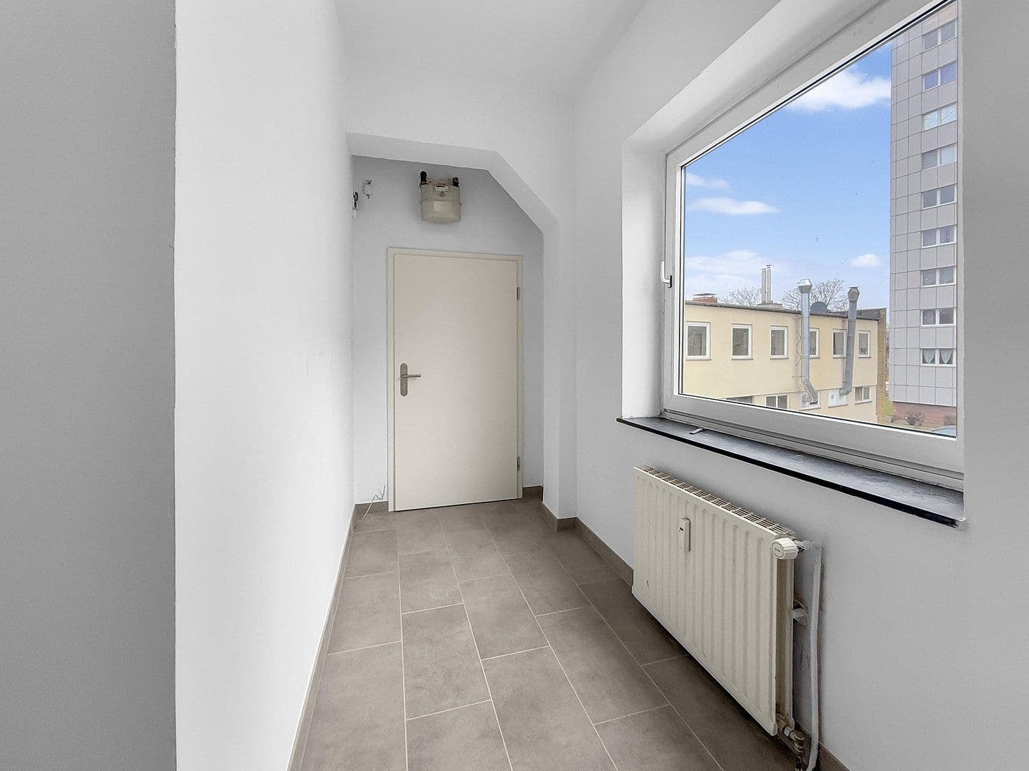 Pronájem bytu 1+1 35 m², Hildesheimer Str. 223, Hannover, Dolní Sasko Pronájem bytu 1+1 35 m², Hildesheimer Str. 223, Hannover, Dolní Sasko