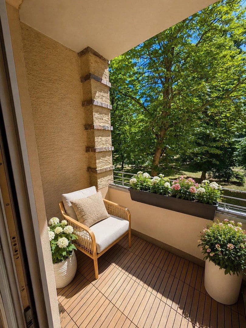 Prodej bytu 3+1 71 m², Berlin, Berlín Prodej bytu 3+1 71 m², Berlin, Berlín