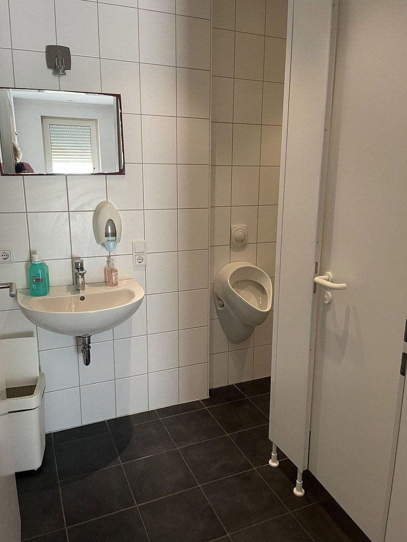 Pronájem kanceláře 80 m², Pfarrer-Reukes-Str. 12, Gronau, Severní Porýní-Vestfálsko Pronájem kanceláře 80 m², Pfarrer-Reukes-Str. 12, Gronau, Severní Porýní-Vestfálsko