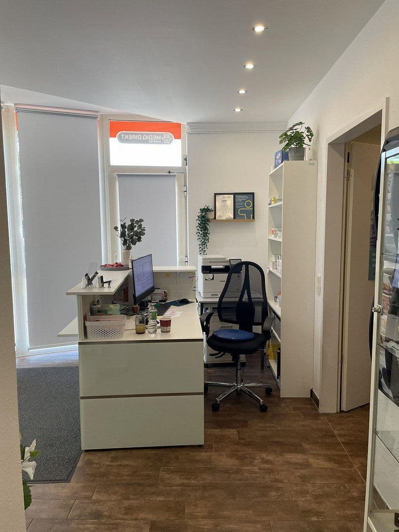 Pronájem kanceláře 80 m², Pfarrer-Reukes-Str. 12, Gronau, Severní Porýní-Vestfálsko Pronájem kanceláře 80 m², Pfarrer-Reukes-Str. 12, Gronau, Severní Porýní-Vestfálsko