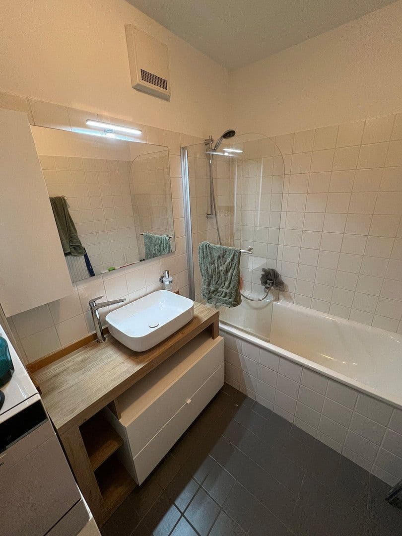 Pronájem bytu 2+1 50 m², Vinzenz-Muchitsch-Straße 36, Graz, Štýrsko Pronájem bytu 2+1 50 m², Vinzenz-Muchitsch-Straße 36, Graz, Štýrsko
