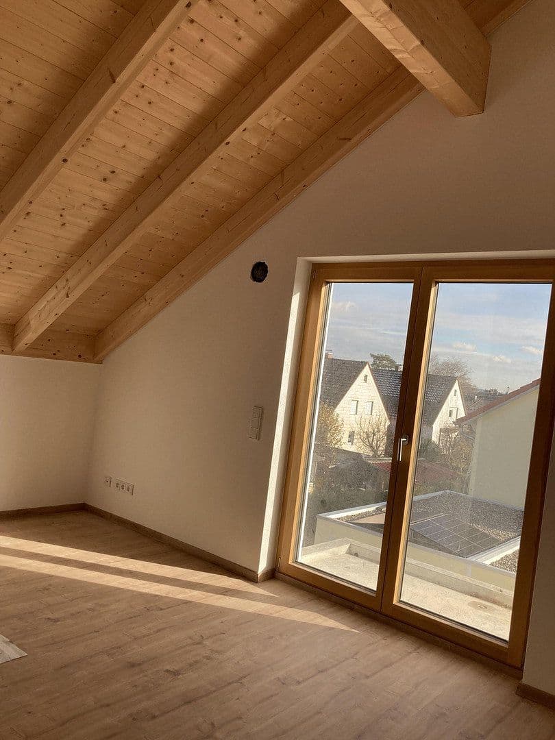 Pronájem domu 177 m², pozemek 548 m², Biberbach, Bavorsko Pronájem domu 177 m², pozemek 548 m², Biberbach, Bavorsko