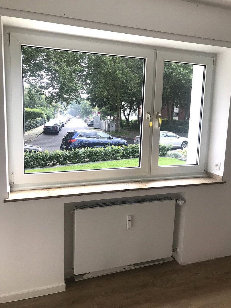 Pronájem bytu 2+1 55 m², Düsseldorf, Severní Porýní-Vestfálsko Pronájem bytu 2+1 55 m², Düsseldorf, Severní Porýní-Vestfálsko