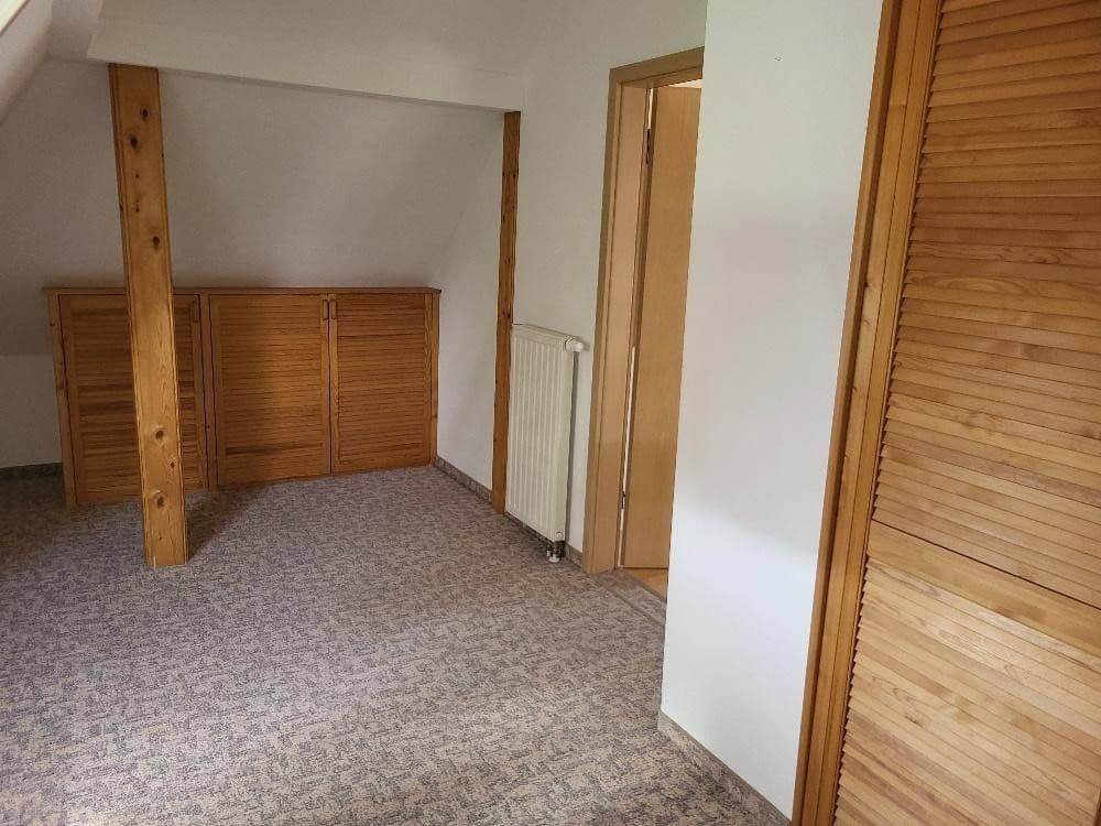 Prodej domu 200 m², pozemek 570 m², Treuen, Sasko Prodej domu 200 m², pozemek 570 m², Treuen, Sasko