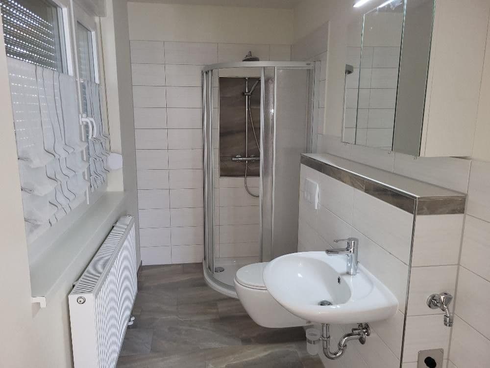 Prodej domu 200 m², pozemek 570 m², Treuen, Sasko Prodej domu 200 m², pozemek 570 m², Treuen, Sasko