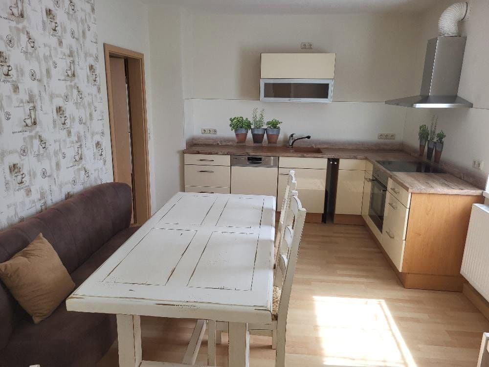 Prodej domu 200 m², pozemek 570 m², Treuen, Sasko Prodej domu 200 m², pozemek 570 m², Treuen, Sasko