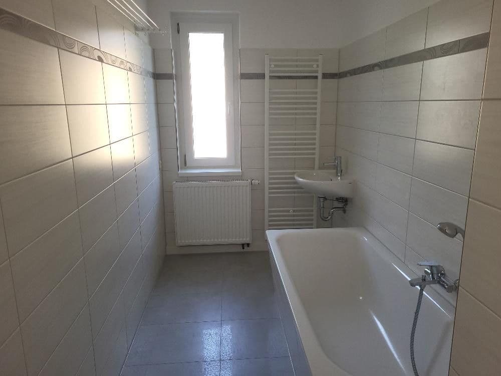 Prodej domu 200 m², pozemek 570 m², Treuen, Sasko Prodej domu 200 m², pozemek 570 m², Treuen, Sasko