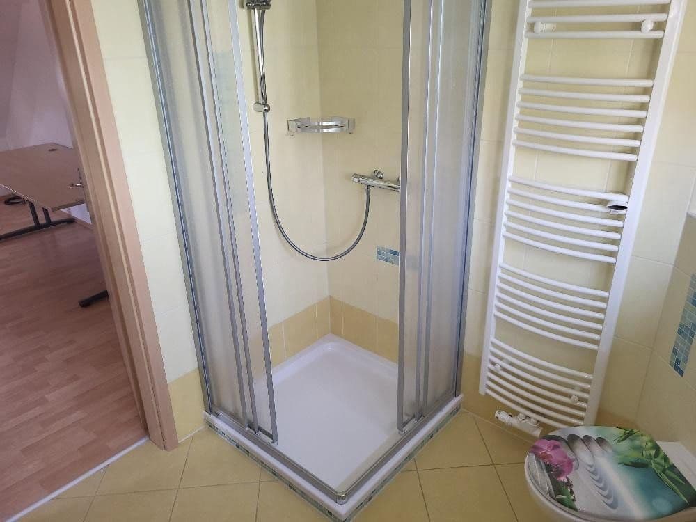 Prodej domu 200 m², pozemek 570 m², Treuen, Sasko Prodej domu 200 m², pozemek 570 m², Treuen, Sasko