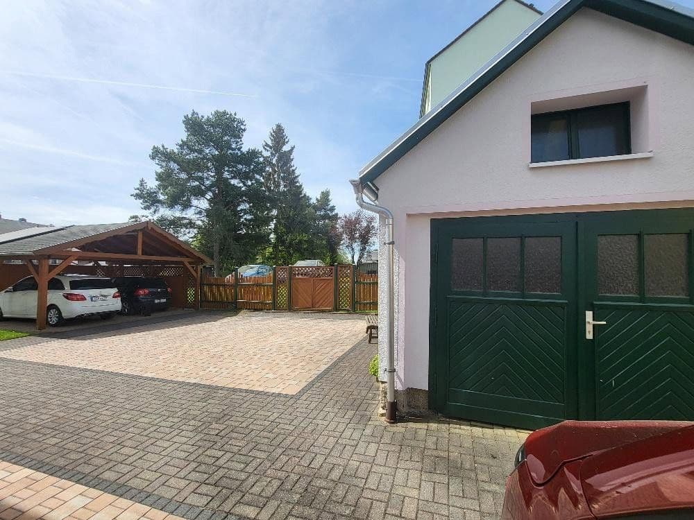 Prodej domu 200 m², pozemek 570 m², Treuen, Sasko Prodej domu 200 m², pozemek 570 m², Treuen, Sasko