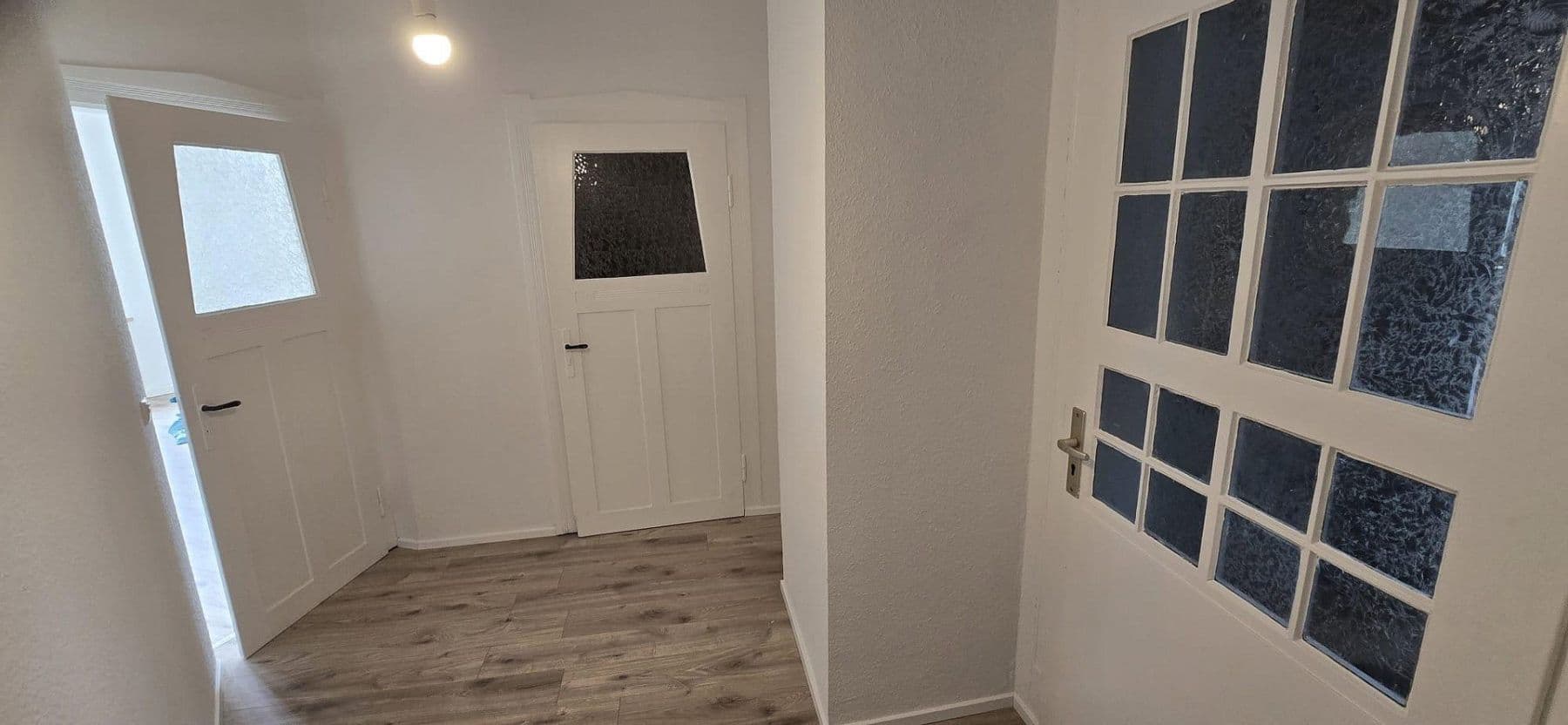 Pronájem bytu 2+1 67 m², Moritz-Löscher-Straße 22, Reichenbach, Sasko Pronájem bytu 2+1 67 m², Moritz-Löscher-Straße 22, Reichenbach, Sasko