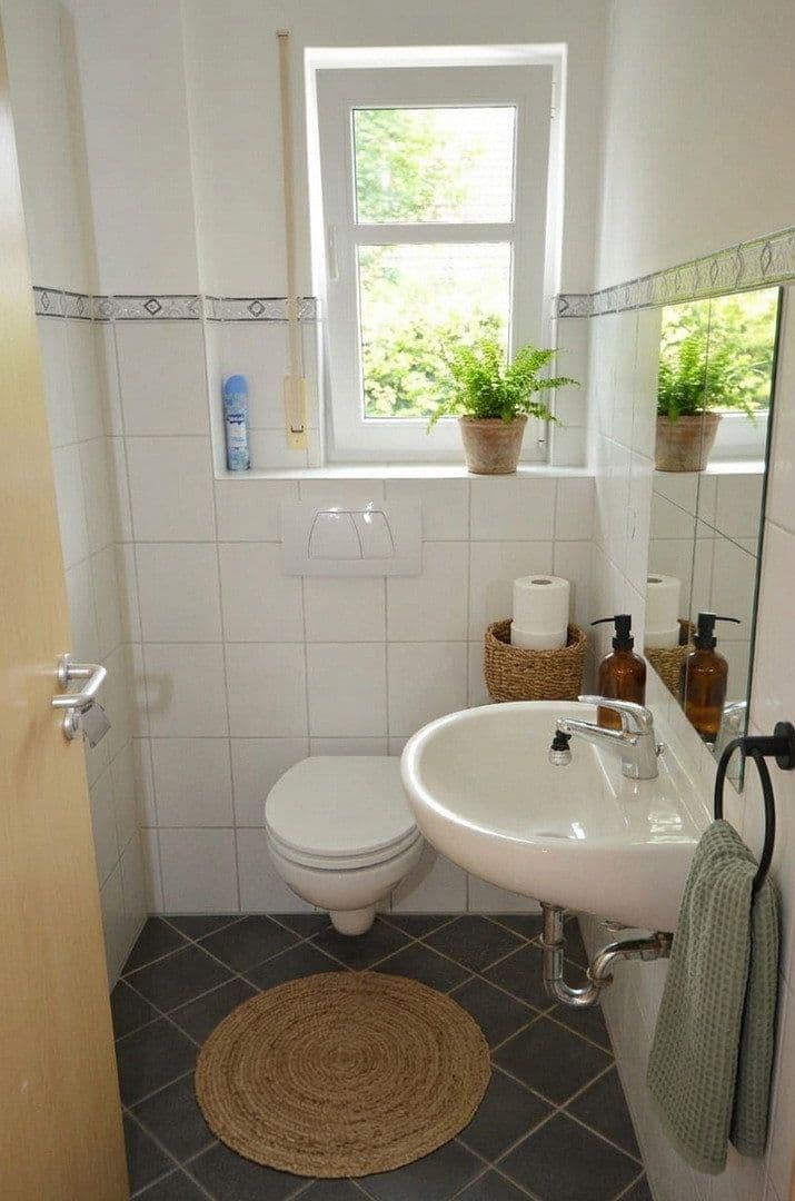Prodej domu 143 m², pozemek 555 m², Rottweil, Bádensko-Württembersko Prodej domu 143 m², pozemek 555 m², Rottweil, Bádensko-Württembersko