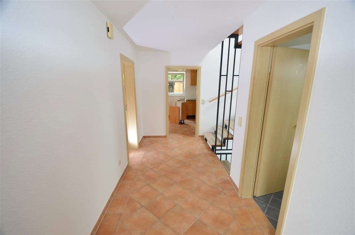 Prodej domu 143 m², pozemek 555 m², Rottweil, Bádensko-Württembersko Prodej domu 143 m², pozemek 555 m², Rottweil, Bádensko-Württembersko
