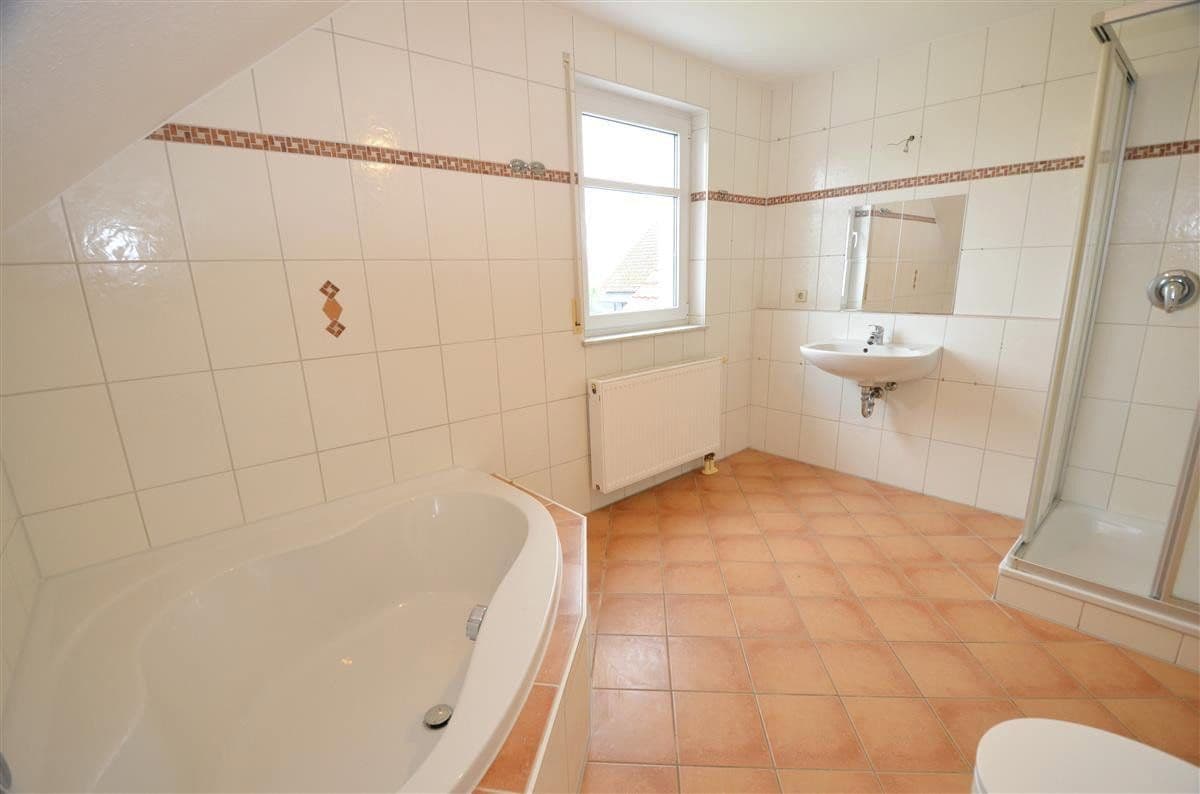 Prodej domu 143 m², pozemek 555 m², Rottweil, Bádensko-Württembersko Prodej domu 143 m², pozemek 555 m², Rottweil, Bádensko-Württembersko