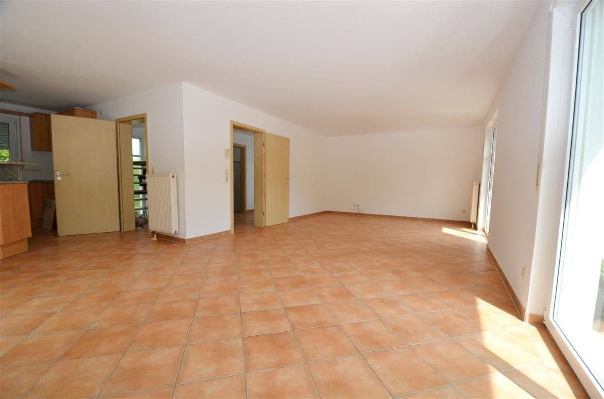 Prodej domu 143 m², pozemek 555 m², Rottweil, Bádensko-Württembersko Prodej domu 143 m², pozemek 555 m², Rottweil, Bádensko-Württembersko