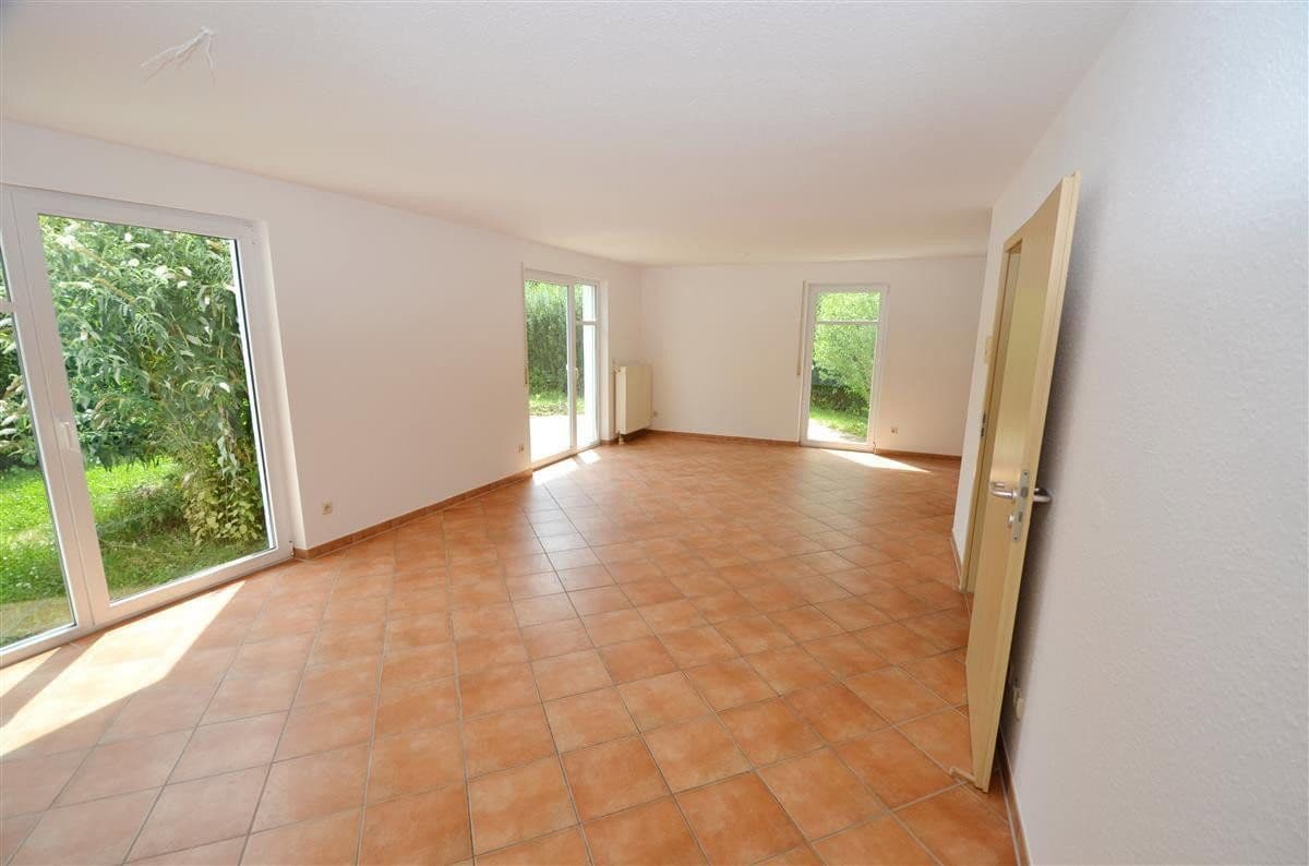 Prodej domu 143 m², pozemek 555 m², Rottweil, Bádensko-Württembersko Prodej domu 143 m², pozemek 555 m², Rottweil, Bádensko-Württembersko