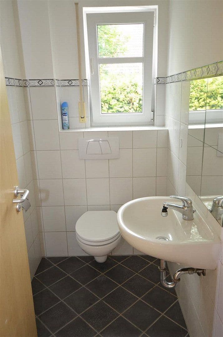 Prodej domu 143 m², pozemek 555 m², Rottweil, Bádensko-Württembersko Prodej domu 143 m², pozemek 555 m², Rottweil, Bádensko-Württembersko