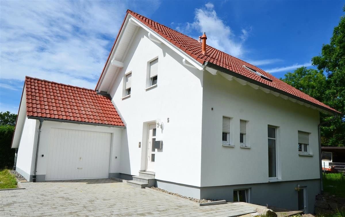 Prodej domu 143 m², pozemek 555 m², Rottweil, Bádensko-Württembersko Prodej domu 143 m², pozemek 555 m², Rottweil, Bádensko-Württembersko